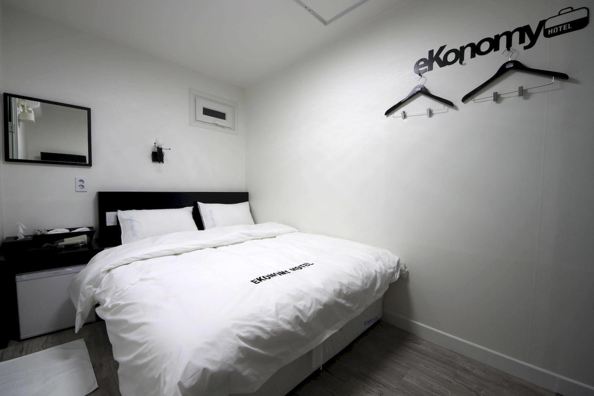 Ekonomy Hotel Dongdaemun 서울특별시 외부 사진